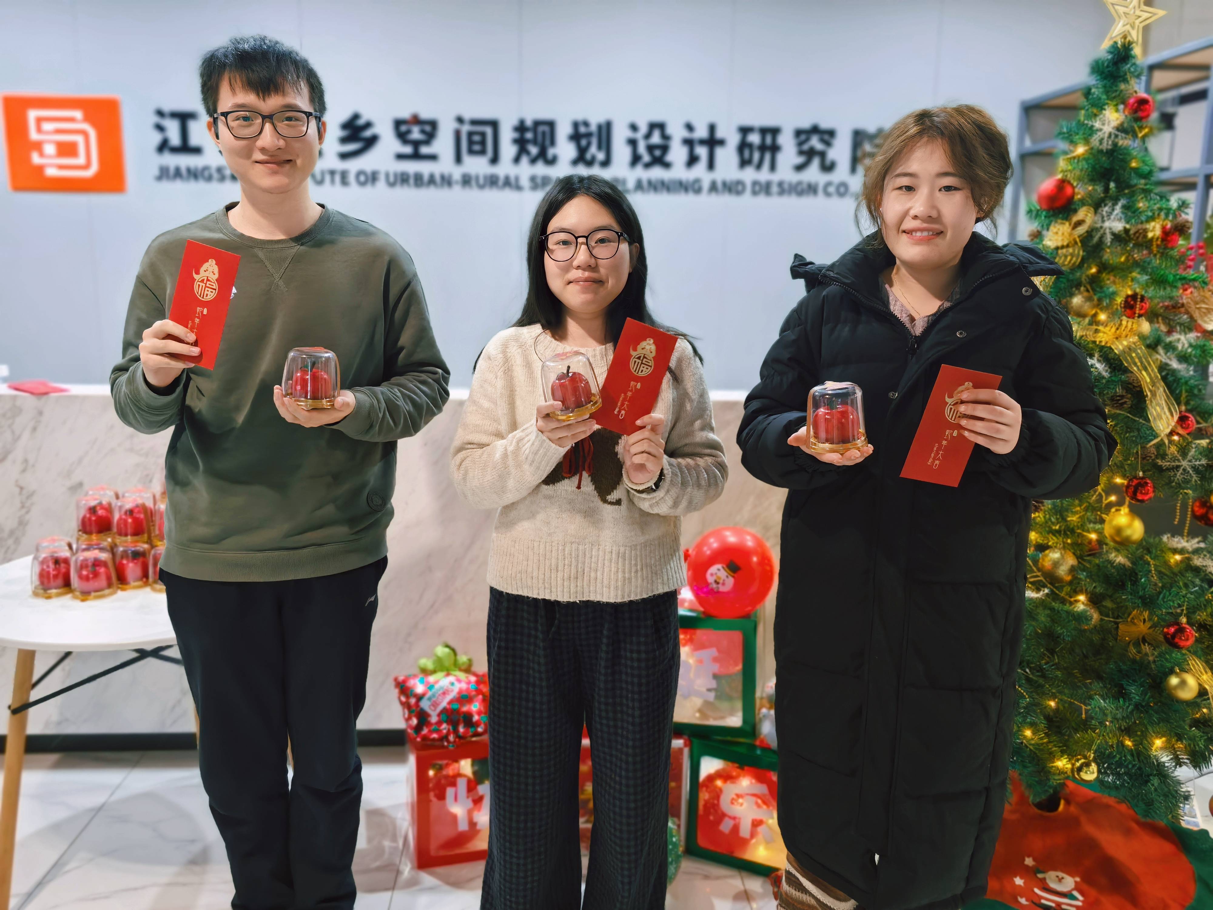 1735031659104950.jpg 1735031659104950.jpg